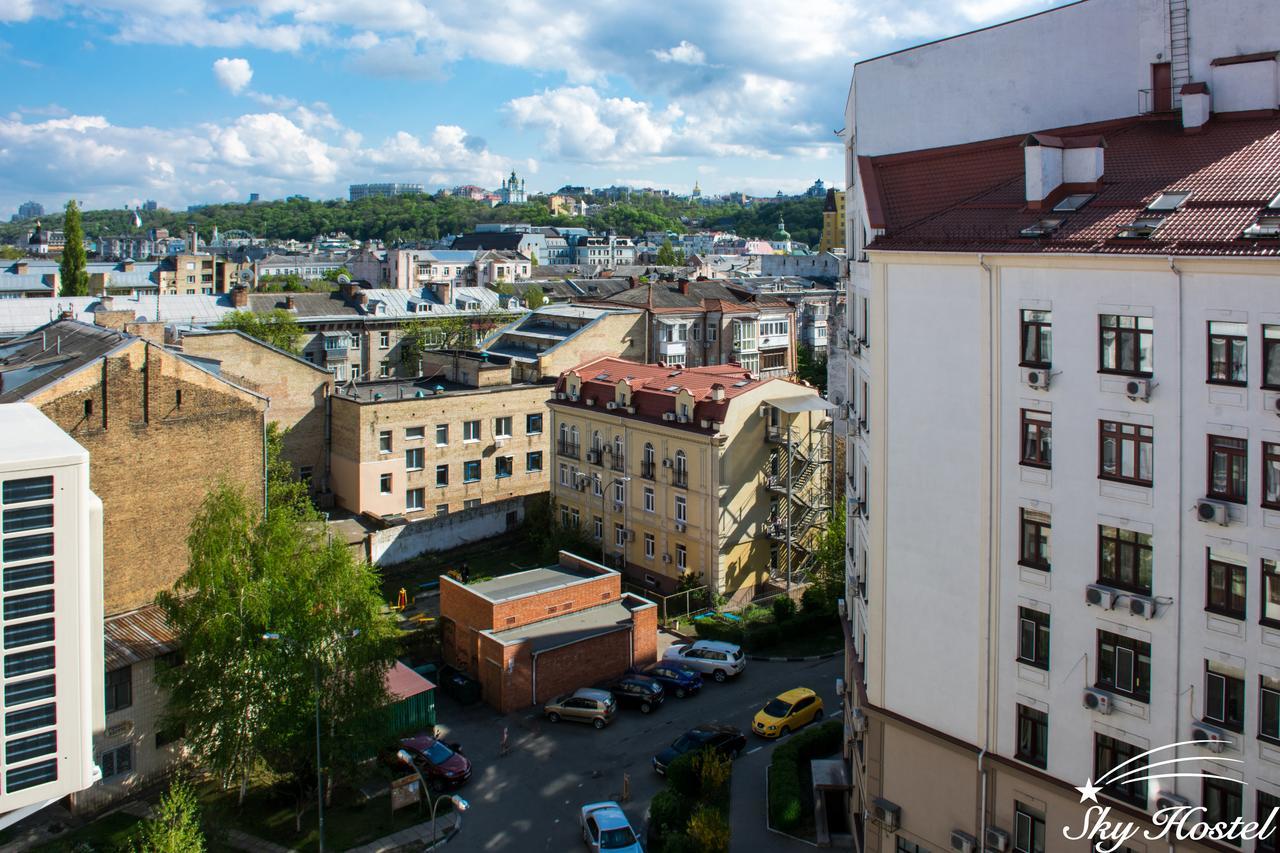 Sky Hostel Kiev Ngoại thất bức ảnh