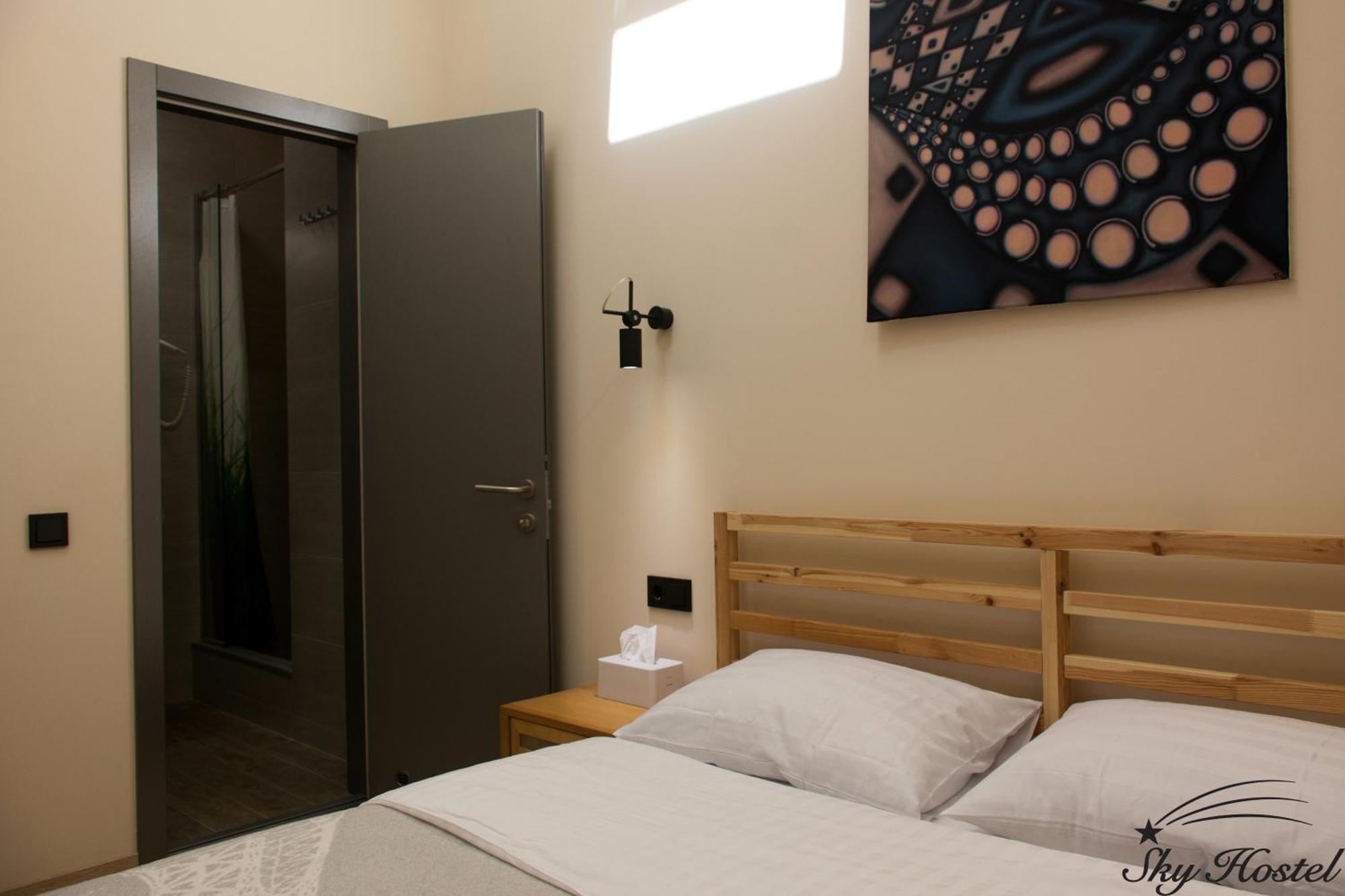 Sky Hostel Kiev Ngoại thất bức ảnh